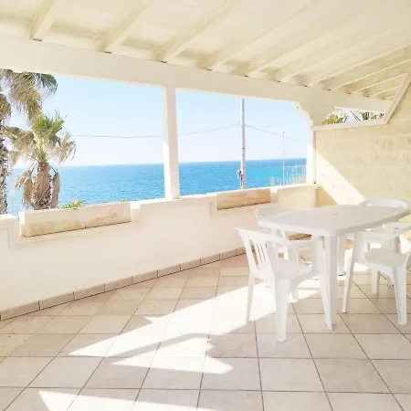 App Blue Dream 3 Fronte Mare In Salento Con Vista * Torre San Giovanni Ugento